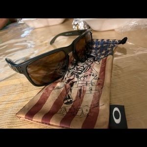Oakley sunglasses